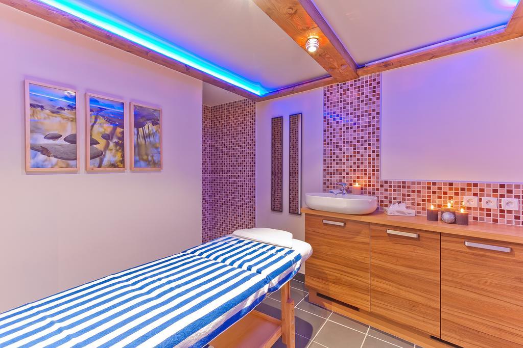 Résidence Les Balcons de Belle Plagne La Plagne Esterno foto